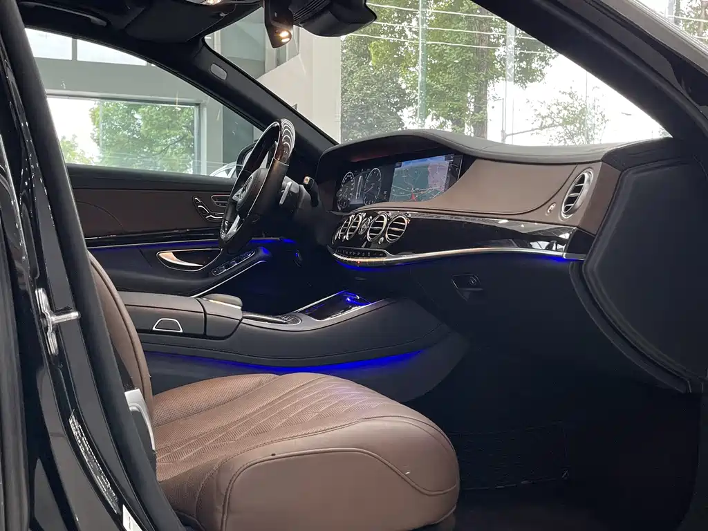 Mercedes-Benz S-Class 2020 — фото 17