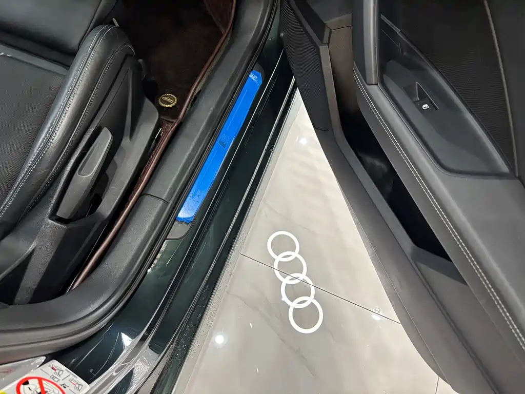 Audi A3 2023 — фото 20