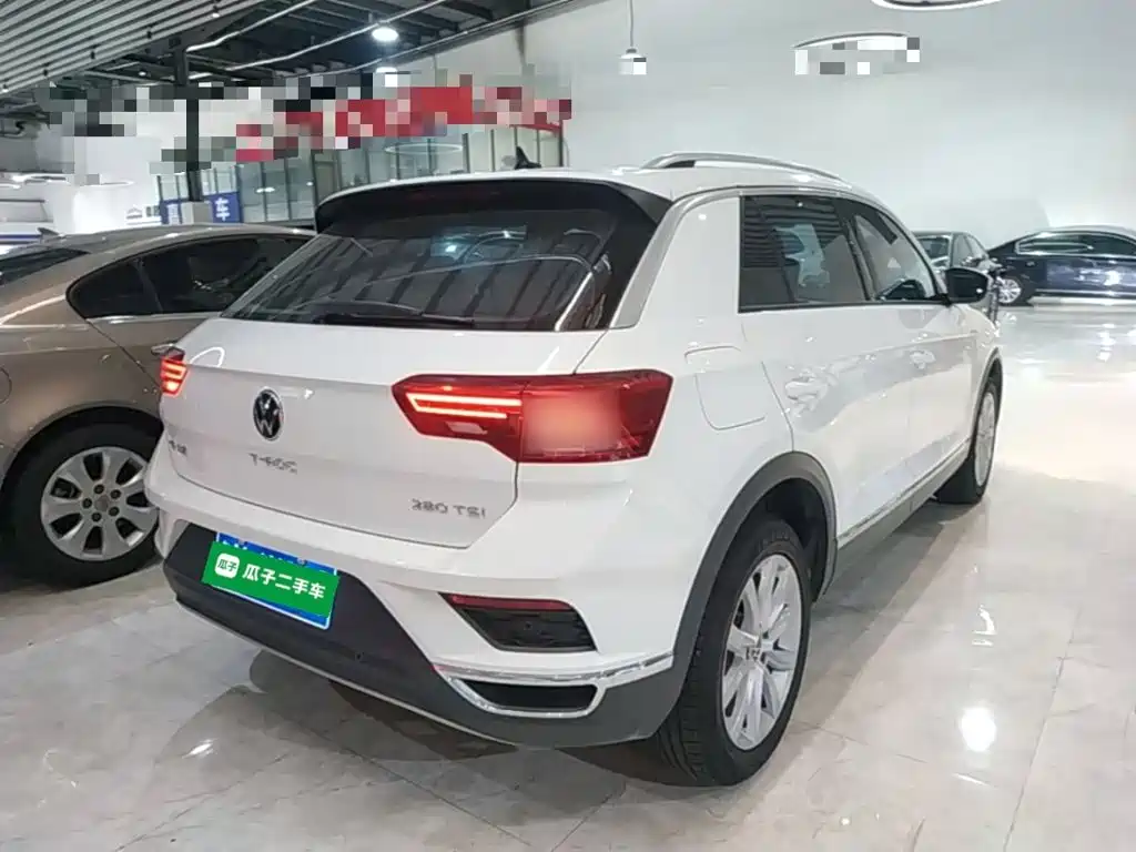 Volkswagen T-Roc 2023