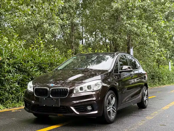 BMW 2 Series Station Wagon 2016