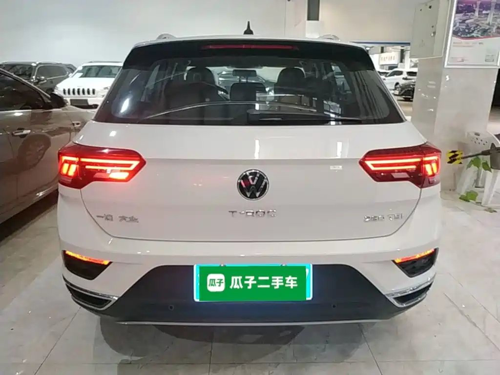 Volkswagen T-Roc 2023