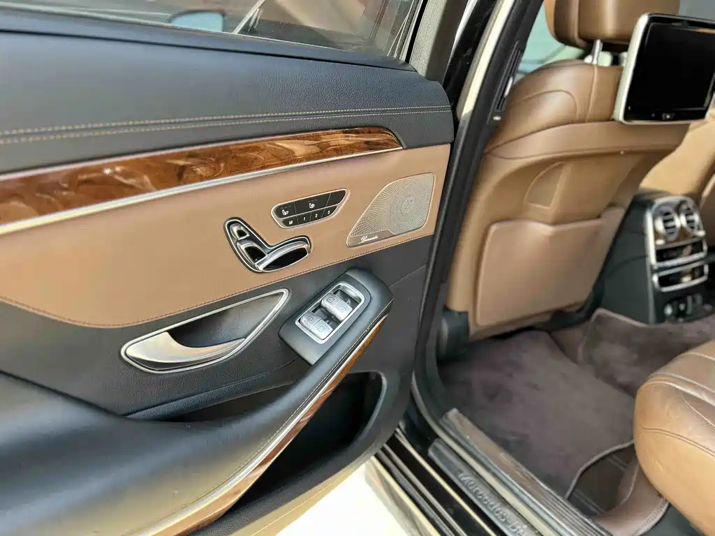 Mercedes-Benz S-Class 2015 — фото 13
