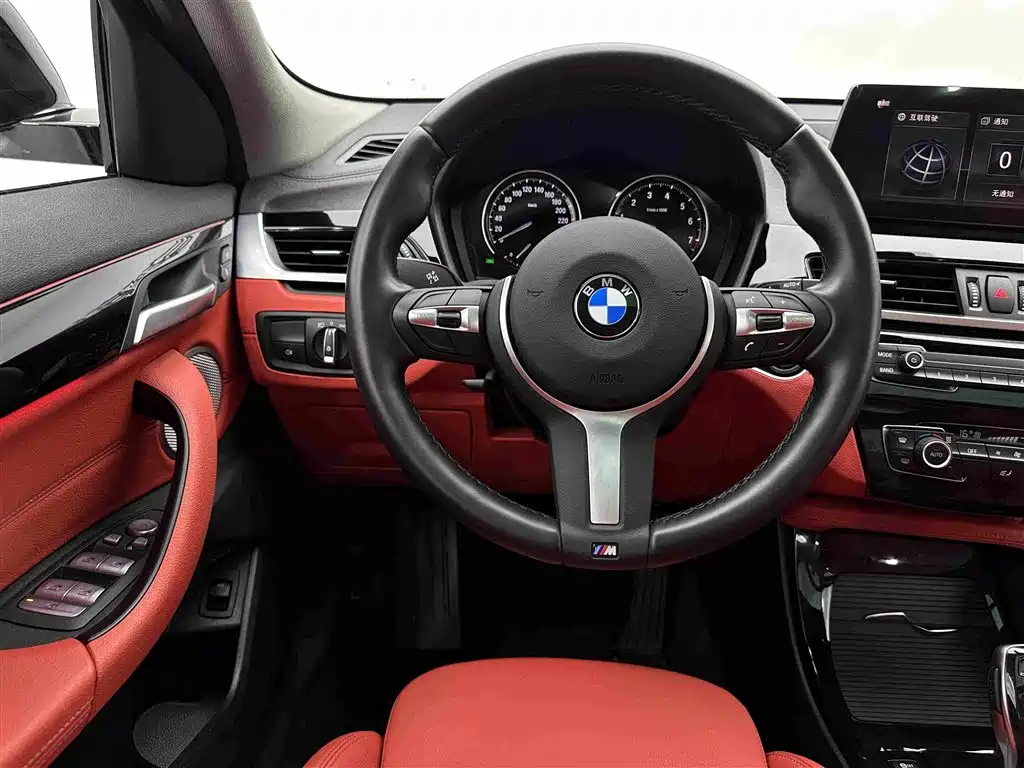 BMW X2 2022 — фото 9