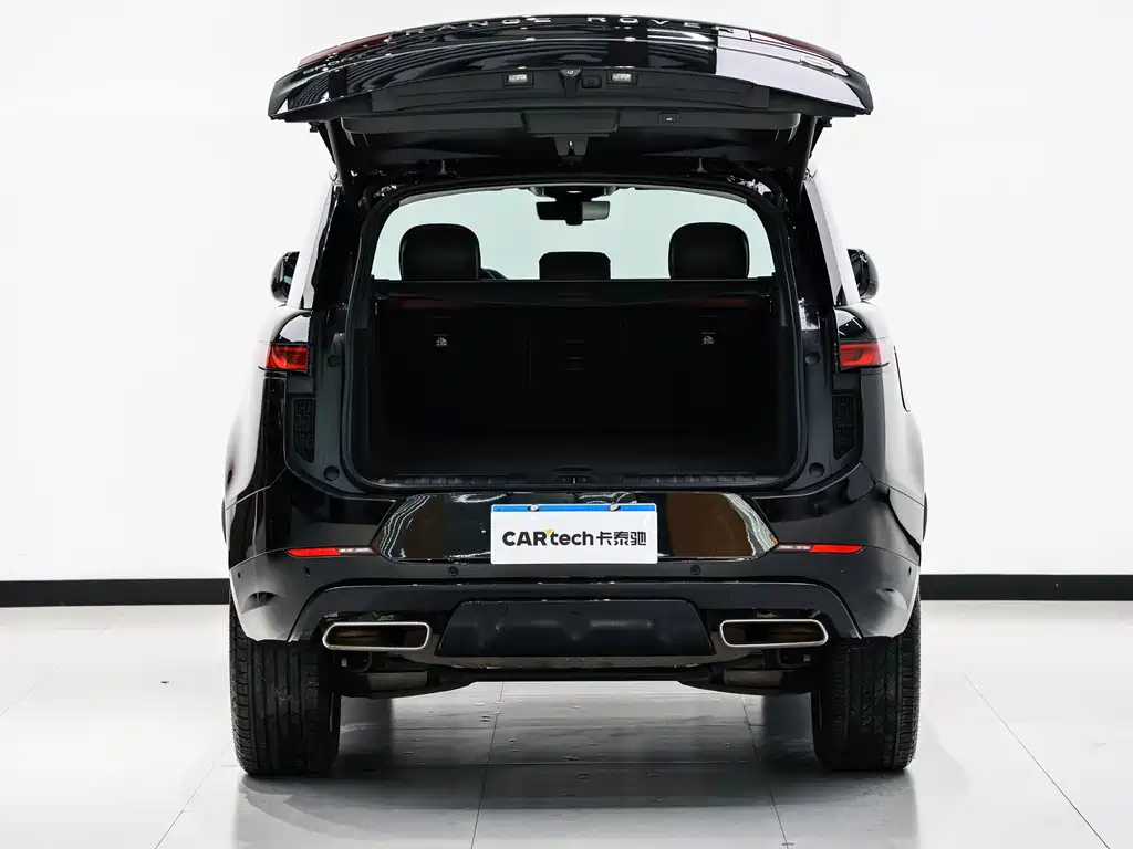 Land Rover Range Rover Sport 2023 — фото 13