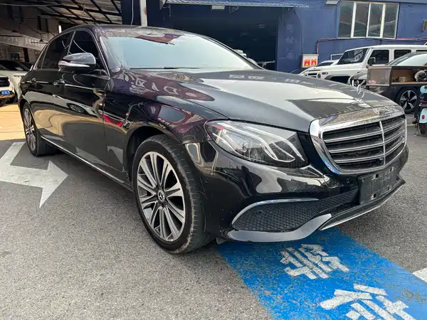 Mercedes-Benz E-Class 2017