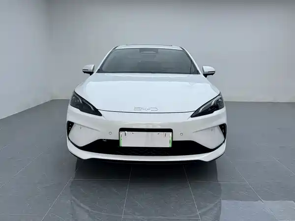 BYD Seal 05 DM-i 2025