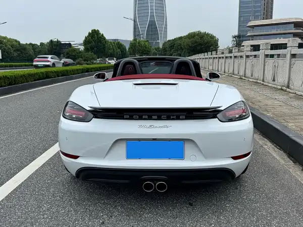 Porsche 718 2022