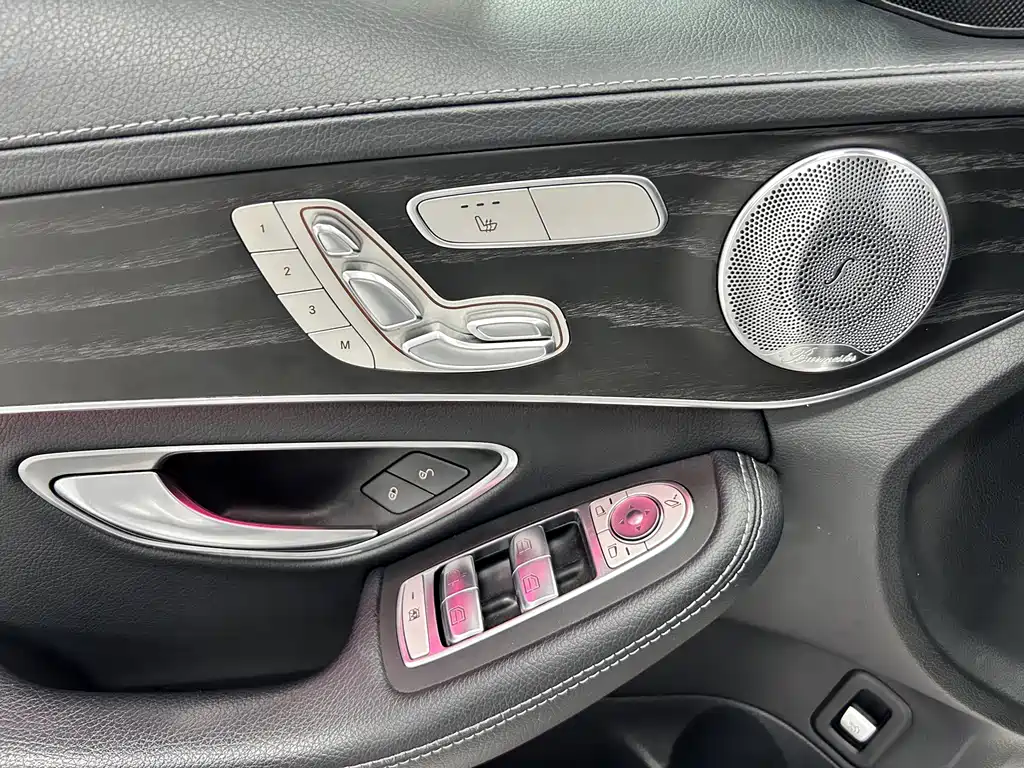 Mercedes-Benz C-Class 2021 — фото 10