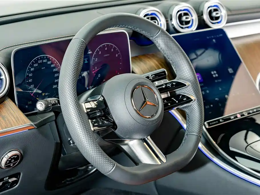 Mercedes-Benz GLC 2025 — фото 11