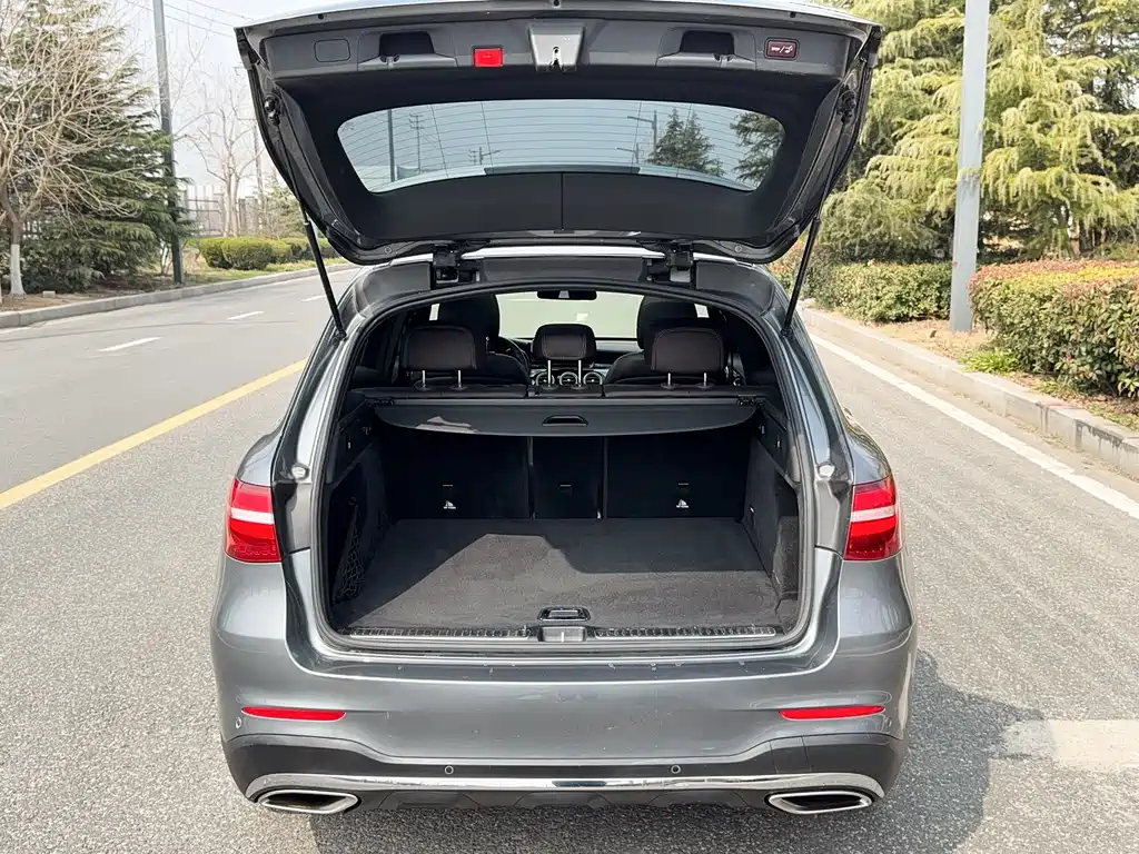 Mercedes-Benz GLC 2017 — фото 23