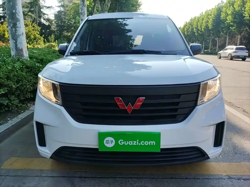 Wuling Journey 2022