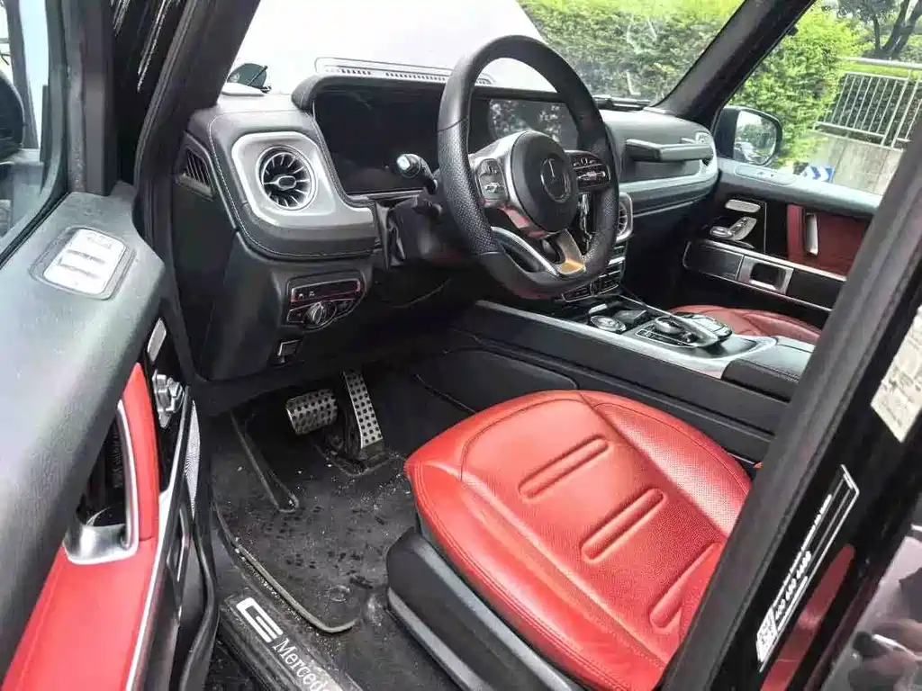 Mercedes-Benz G-Class 2024 — фото 10