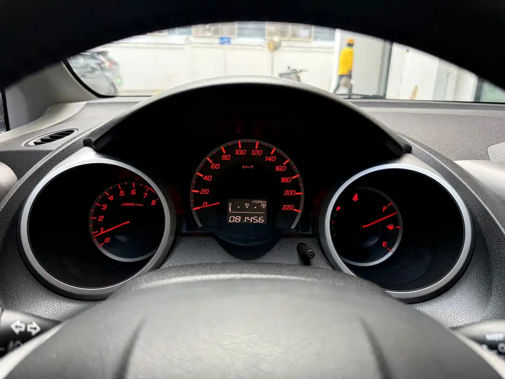 Honda Fit 2008 — фото 20
