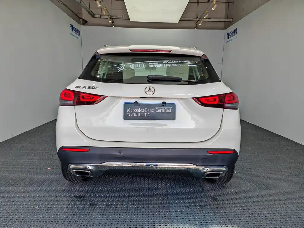 Mercedes-Benz GLA 2023