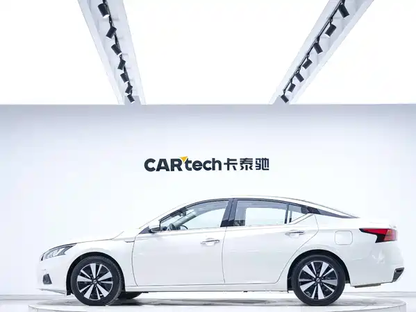 Nissan Teana 2021