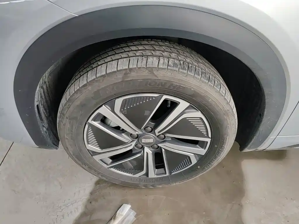 Geely Galaxy Starship 7 2025 — фото 23