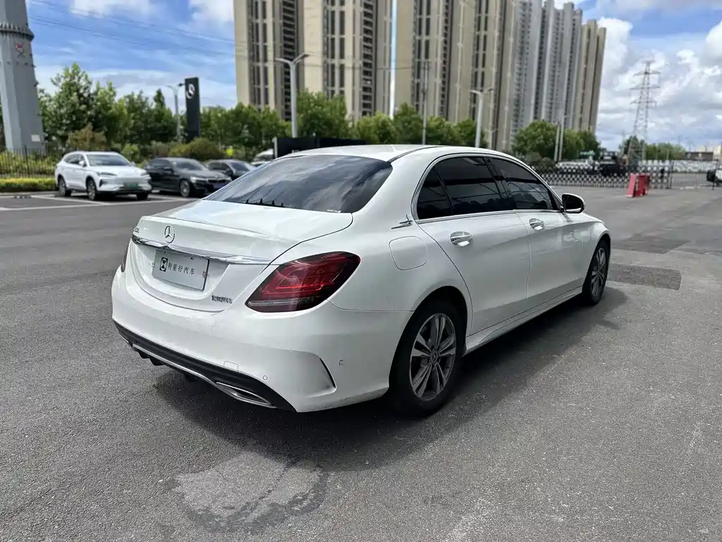 Mercedes-Benz C-Class 2020