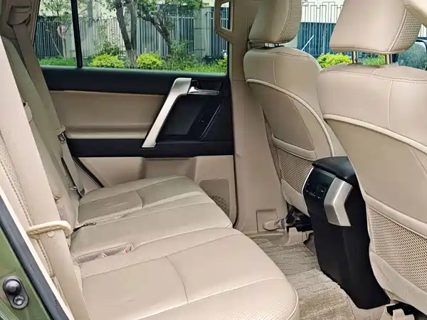 Toyota Prado 2012