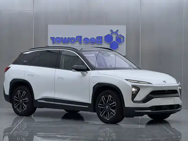 NIO ES6 2020