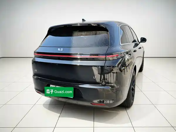 Li Auto L7 2024