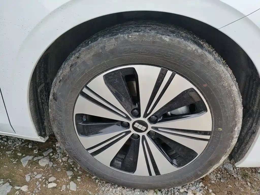 Geely Galaxy A7 EM 2025 — фото 24