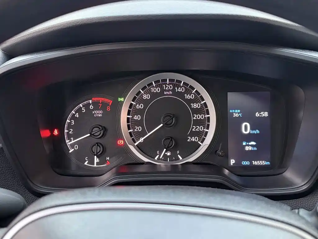 Toyota Levin 2025 — фото 18