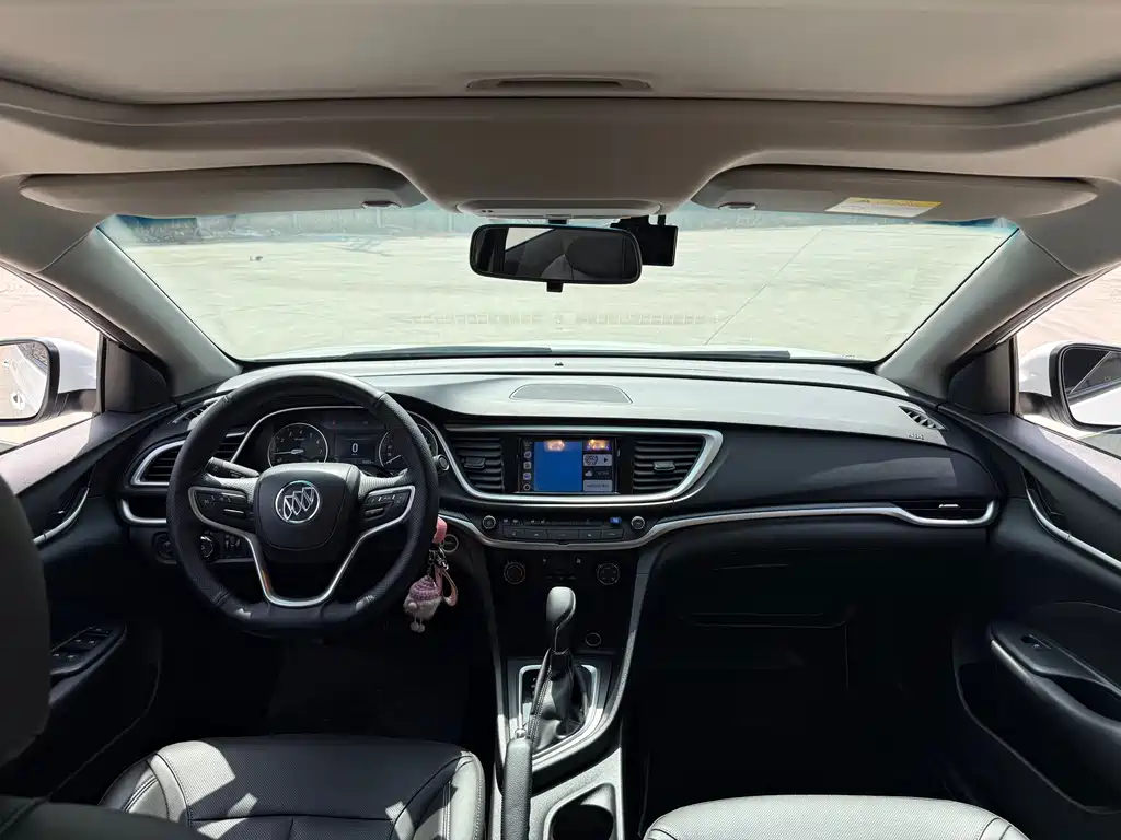Buick Excelle 2021 — фото 10