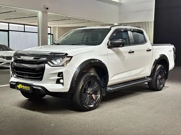 Isuzu D-MAX 2023