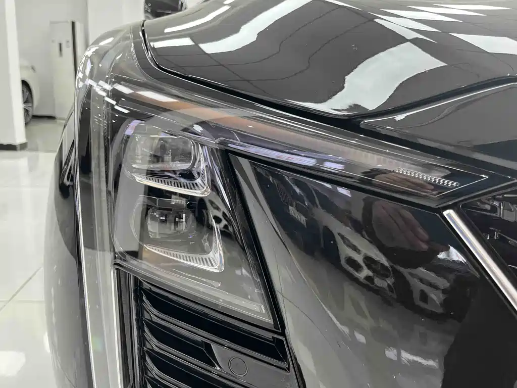 Cadillac CT5 2024 — фото 15