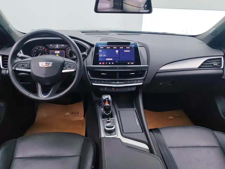 Cadillac CT5 2023 — фото 12