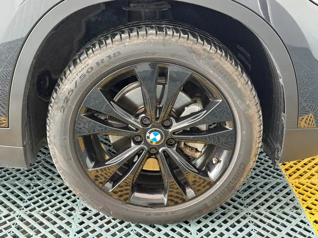 BMW X1 2021 — фото 12