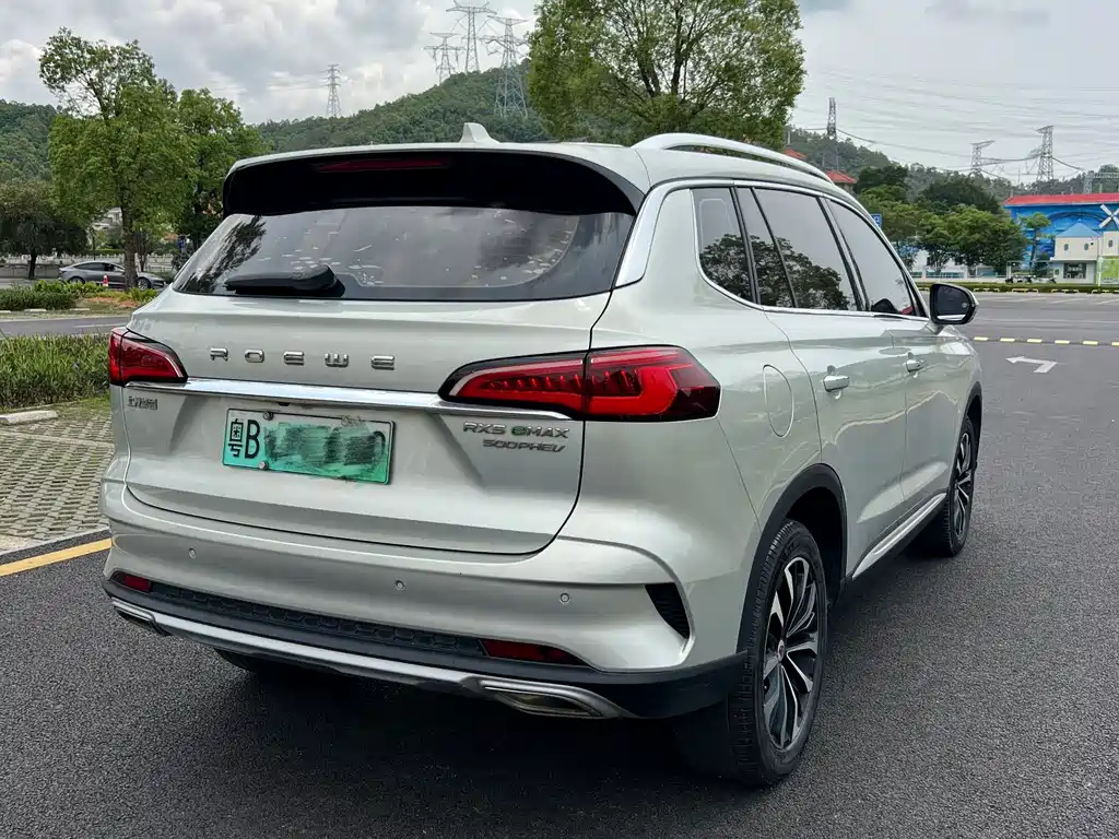 Roewe RX5 eMAX 2020 — фото 6