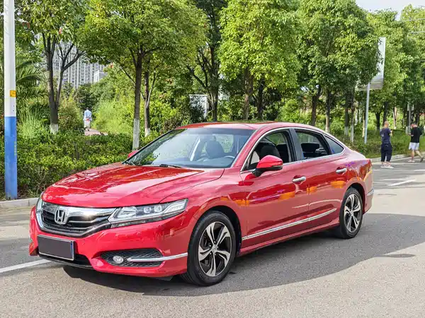 Honda Spirior 2016