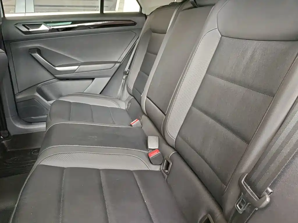 Volkswagen T-Roc 2020 — фото 17