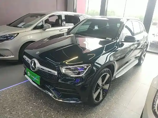 Mercedes-Benz GLC 2023
