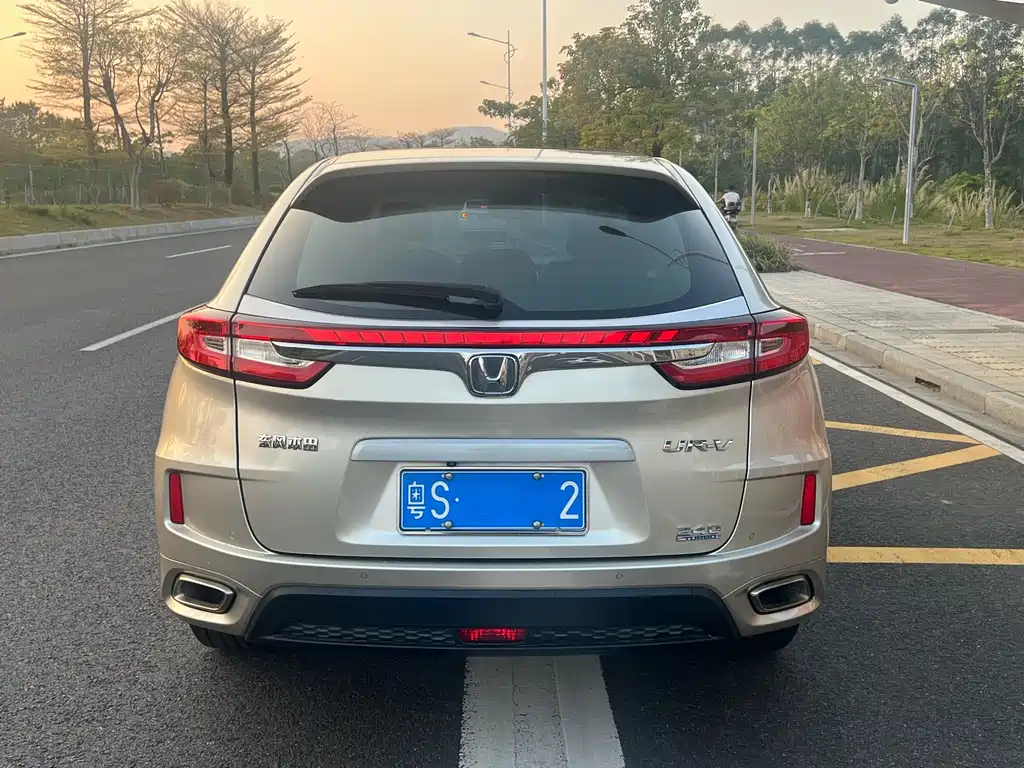 Honda UR-V 2017 — фото 2