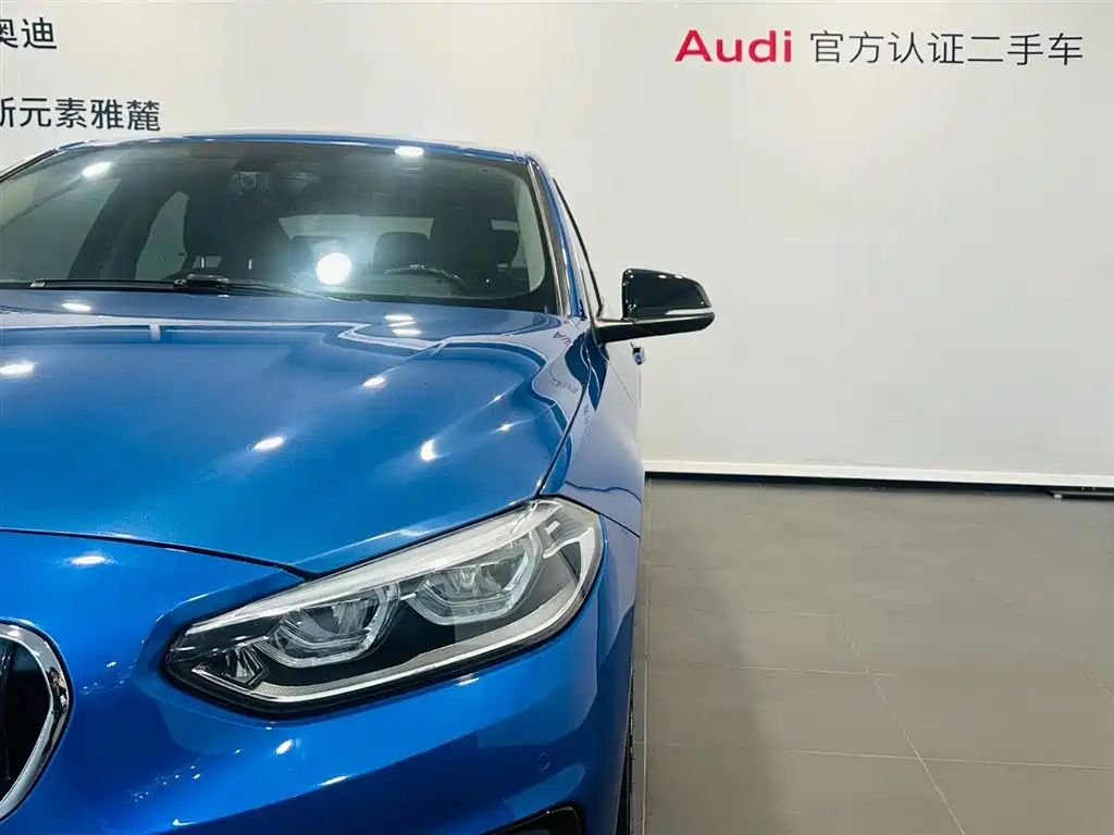 BMW 1 Series 2018 — фото 14