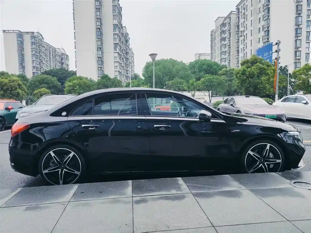 Mercedes-Benz A-Class AMG 2024