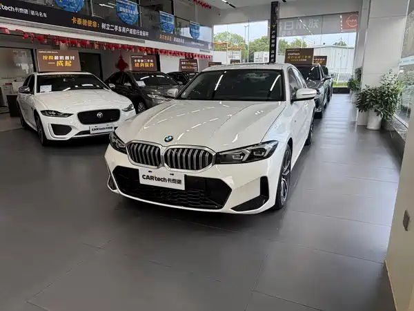 BMW 3 Series 2024