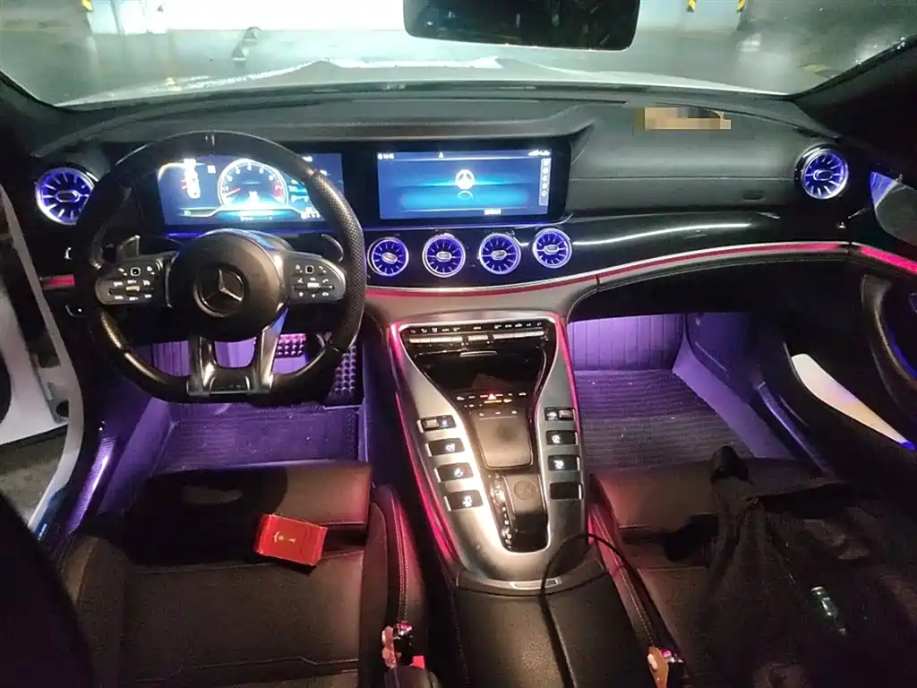 Mercedes-Benz AMG GT 2020 — фото 13