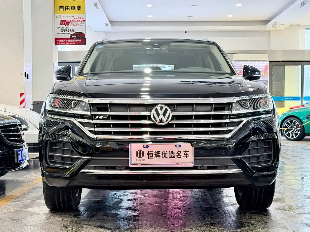 Volkswagen Touareg 2020 — фото 2