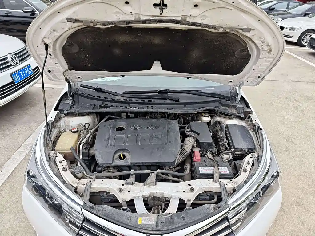 Toyota Corolla 2015 — фото 15