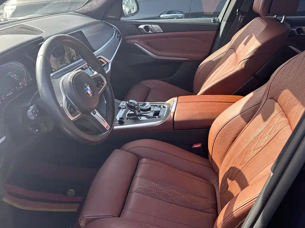 BMW X7 2021 — фото 8