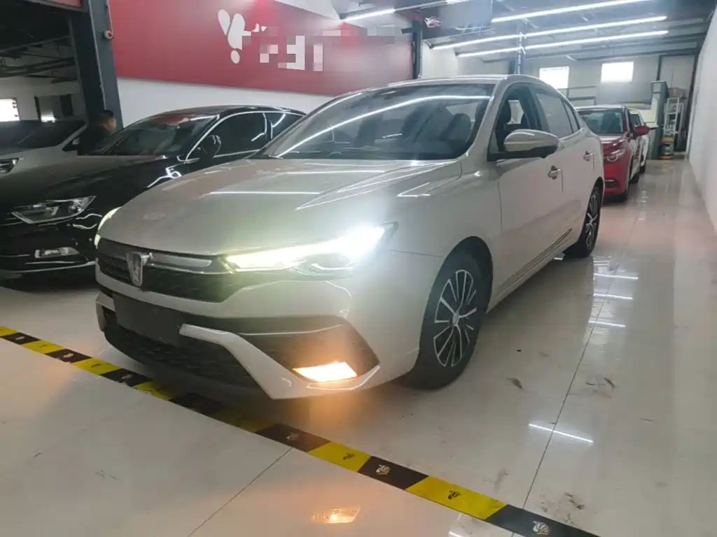 Roewe i5 2021