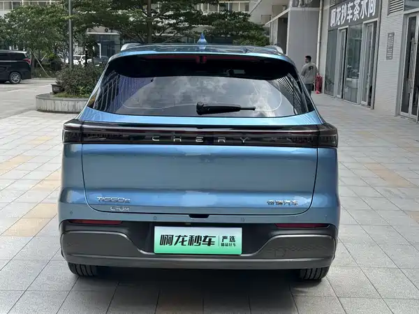 Chery Tiggo 8 PLUS C-DM 2025