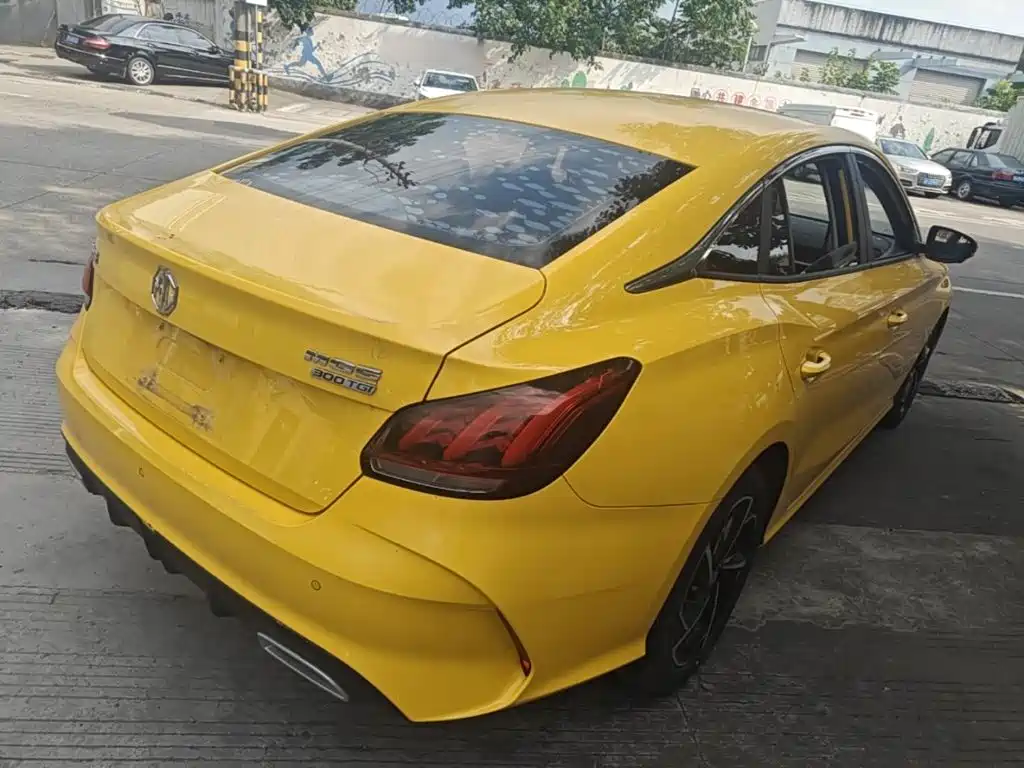 MG MG5 2021