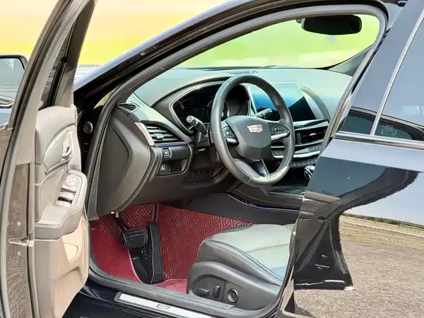 Cadillac CT5 2023