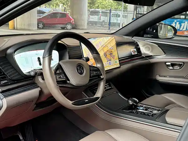 BYD Han 2024