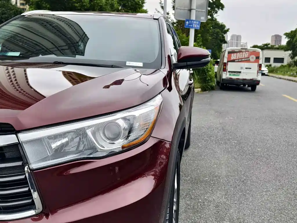 Toyota Highlander 2017 — фото 19