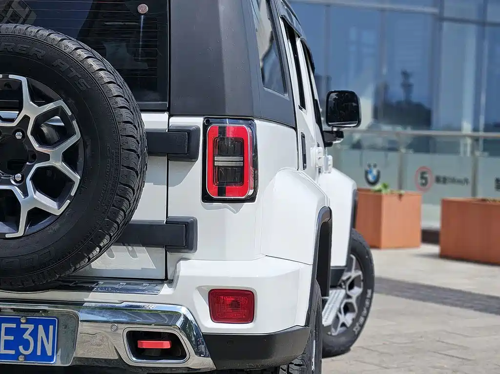 BAIC BJ40 2018 — фото 13